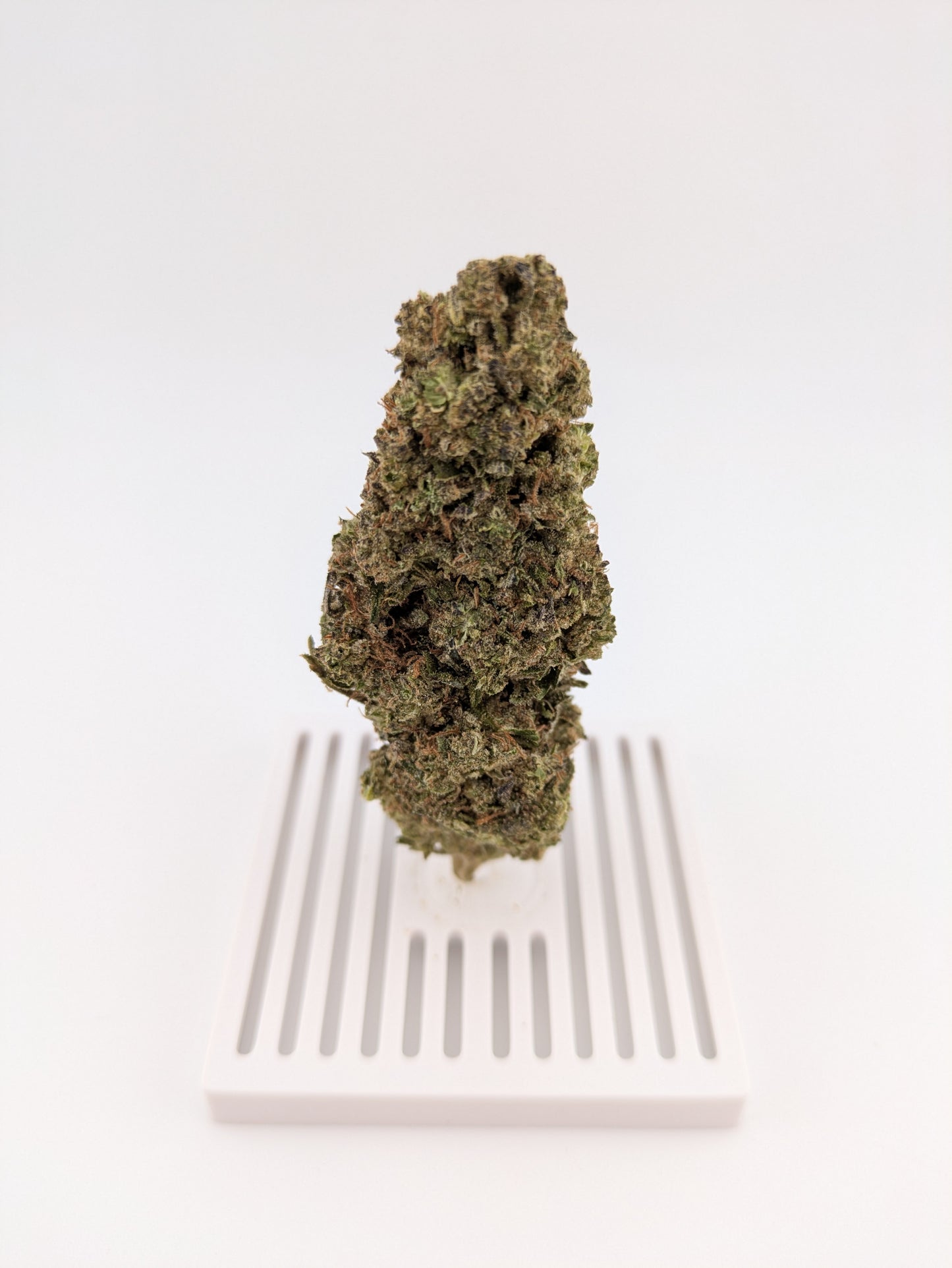Hash Burger │ Exotic THCA Flower │ Hybrid │ 27%